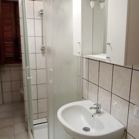 Olbia Family Room Con Bagno Comune *